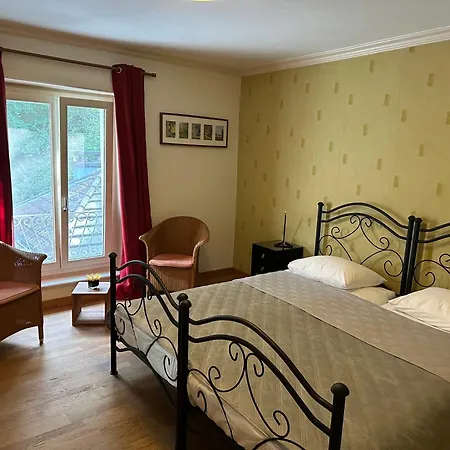 فندق مبيت وإفطار Moncoeur رُمْيِريمو